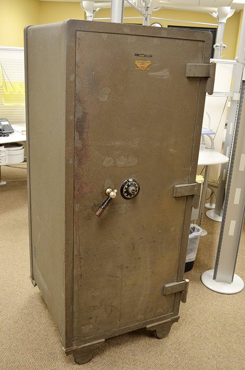 Property photo 49 - Complete Liquidation Sale! - Dekalb Distributing Auction